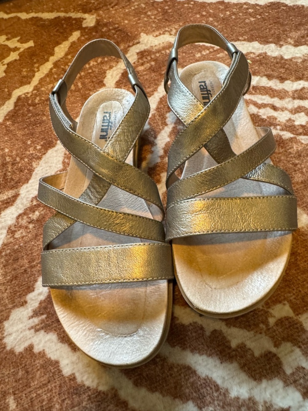 Umberto Raffini Genesis strappy sandals in a gold champagne size 8